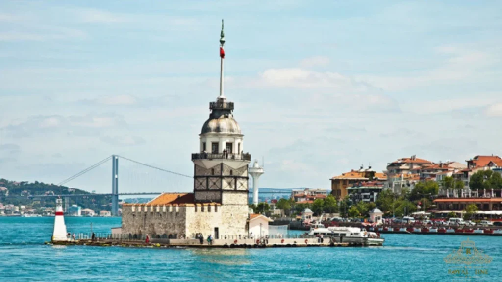 Bosphorus and Golden Horn Cruise with Audio Guide