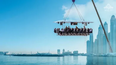 Dubai’s Unique Dining Experiences: Ice Lounge, Floating Cafes, and Dinner in the Sky