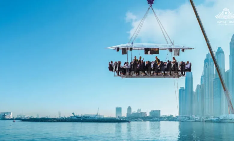 Dubai’s Unique Dining Experiences: Ice Lounge, Floating Cafes, and Dinner in the Sky