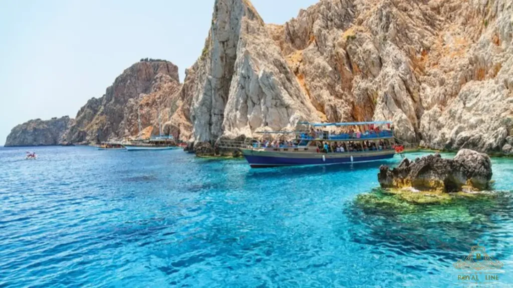 Suluada Island Small Group Boat